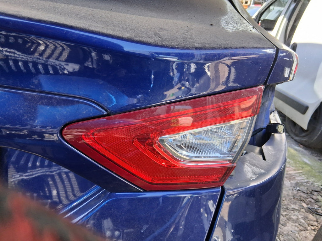 2016 FORD MONDEO MK5 OSR DRIVER SIDE REAR RIGHT INNER TAIL LIGHT