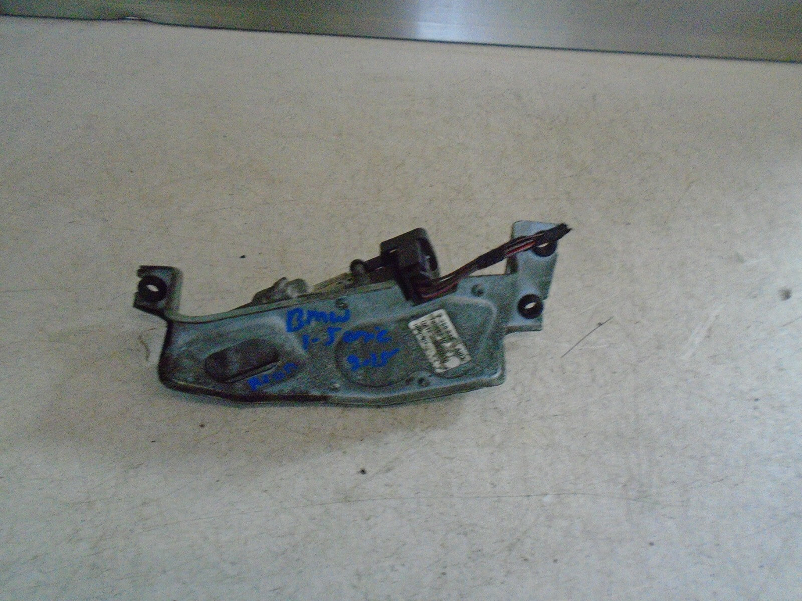 BMW 1 SERIES 2015 F20 F21 REAR WIPER MOTOR 7258532