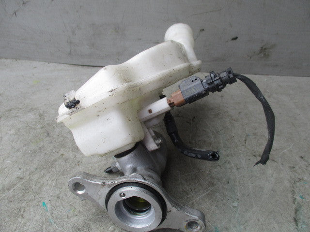 2019 VAUXHALL CROSSLAND X MK1 BRAKE MASTER CYLINDER 32069745