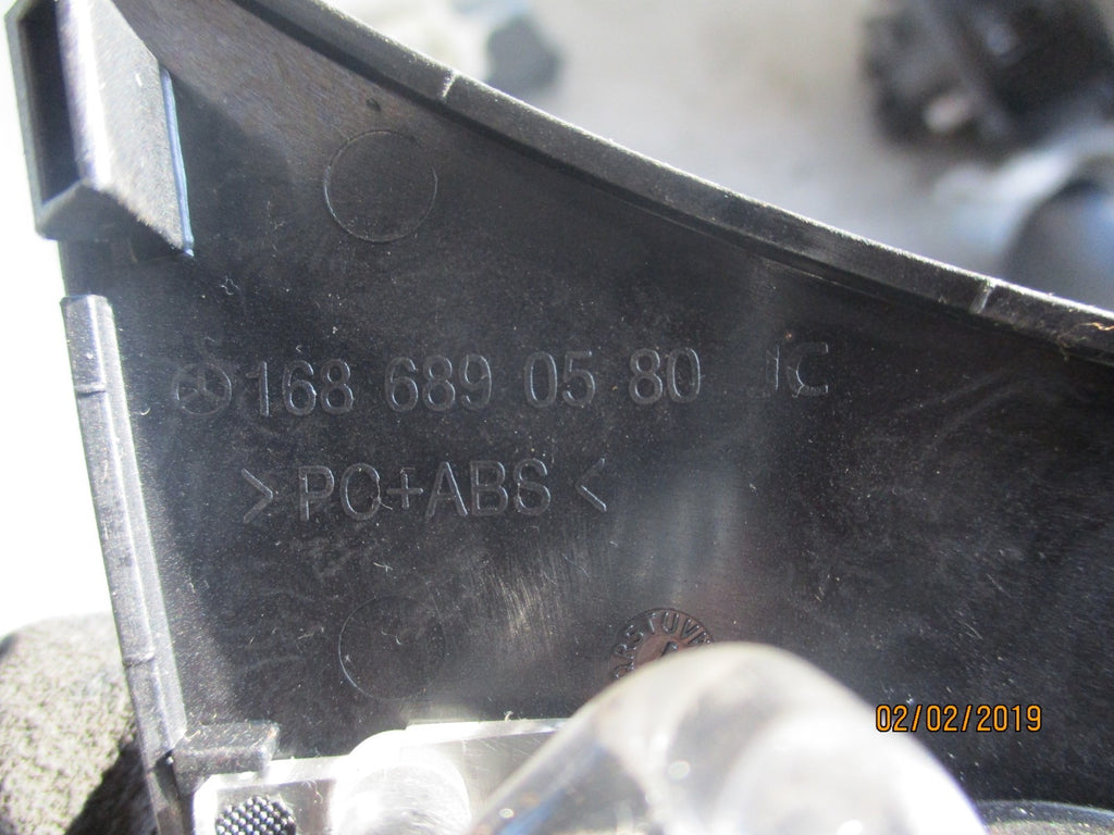MERCEDES A CLASS W168 2002 FOG HEADLIGHT CONTROL SWITCHES 1686890580