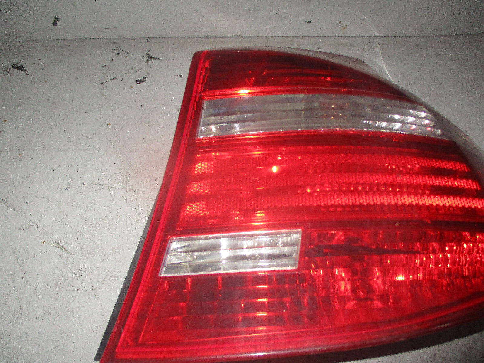 BMW 1 SERIES 2010 E87 OSR DRIVER SIDE REAR LIGHT