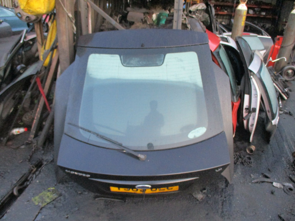 FORD MONDEO MK3 SALOON COMPLETE BOOT LID TAILGATE BLACK