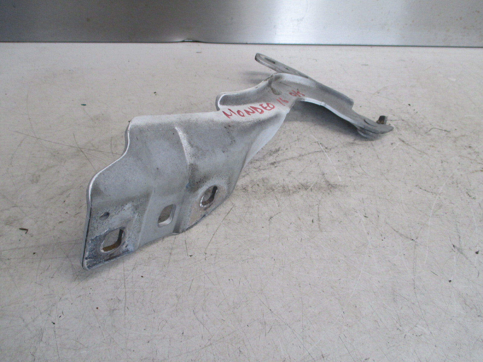 FORD MONDEO MK5 2016 OSF DRIVER SIDE FRONT BONNET HINGE DS73F16800BB