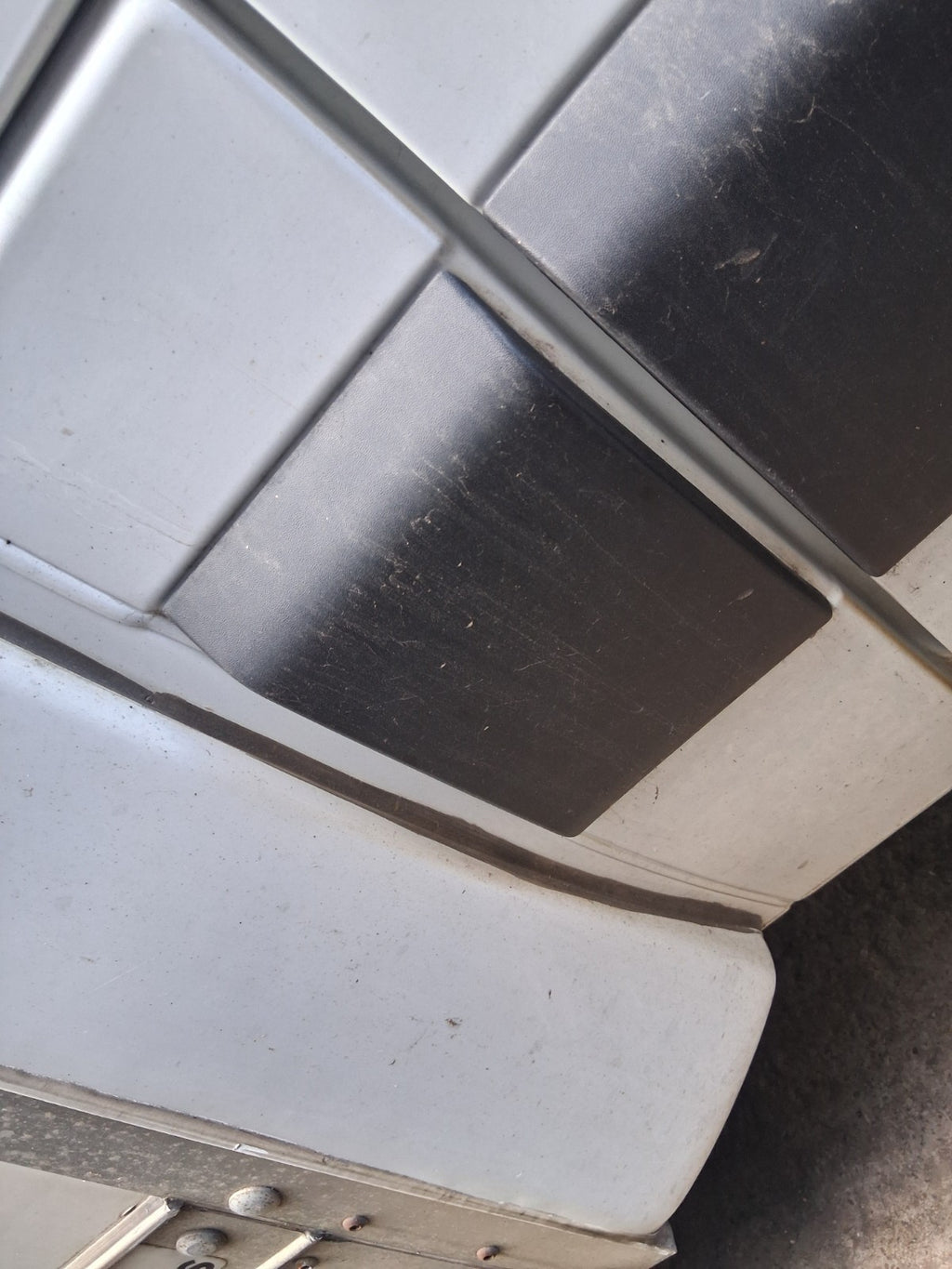 2024 RENAULT MASTER MK3 OSF DRIVER SIDE FRONT DOOR TRIM MOULDING