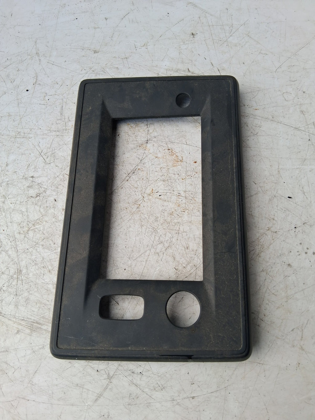 2023 RENAULT MASTER MK3 STEREO FACE PLATE SURROUND BLACK PLASTIC TRIM 682609421R