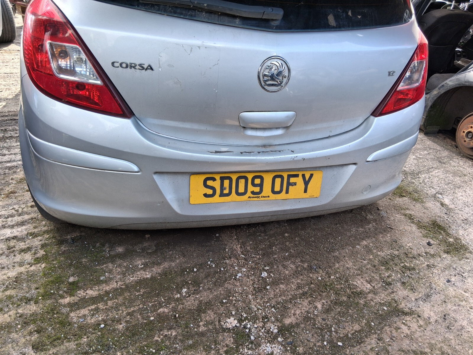 2009 VAUXHALL CORSA D REAR COMPLETE BUMPER STAR SILVER III Z157