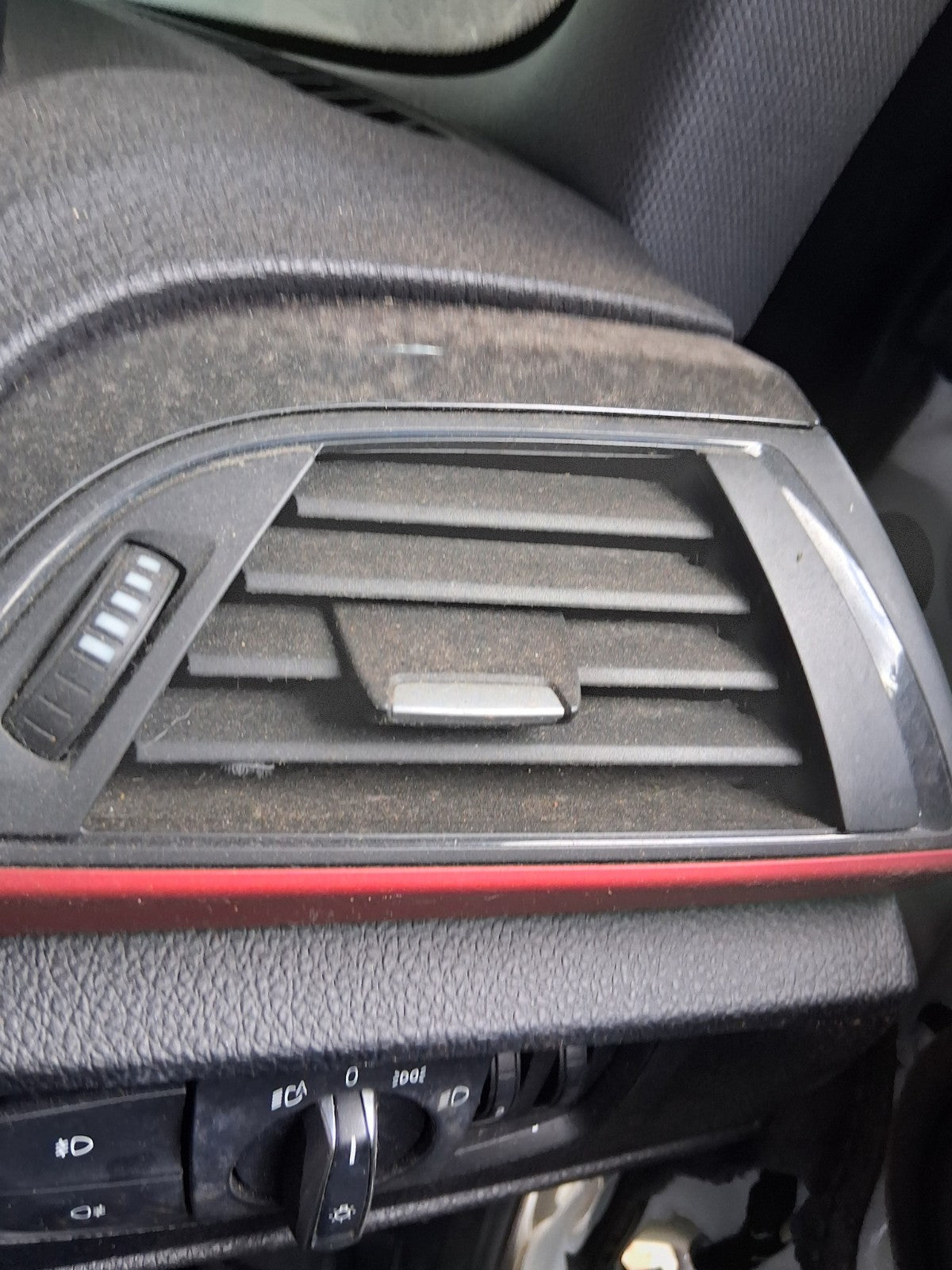 2014 BMW 1 SERIES F20 3 DOOR OSF DRIVER SIDE FRONT RIGHT AIR VENT
