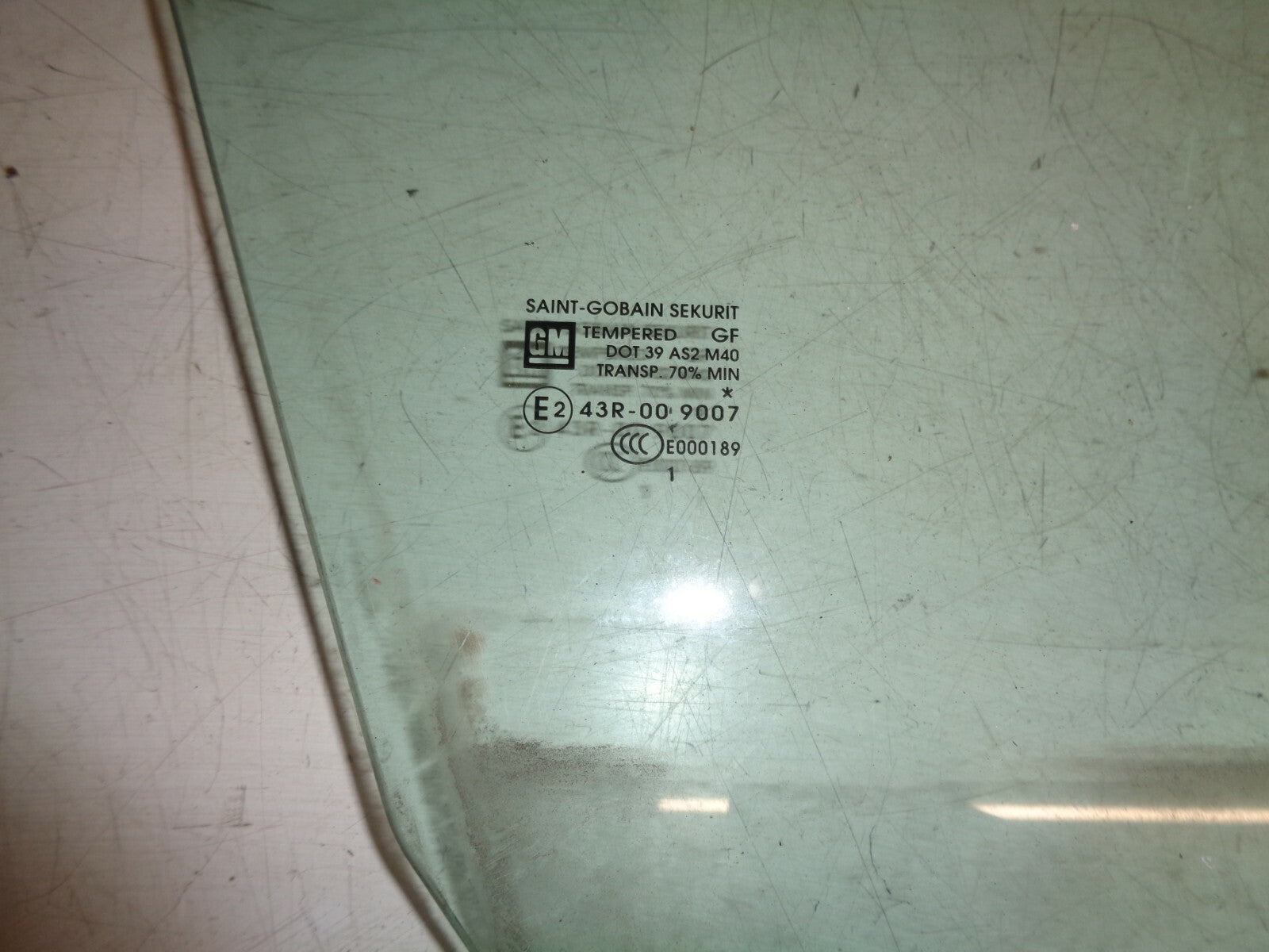 VAUXHALL CORSA D + E 3 DOOR OS DRIVER SIDE DOOR WINDOW GLASS