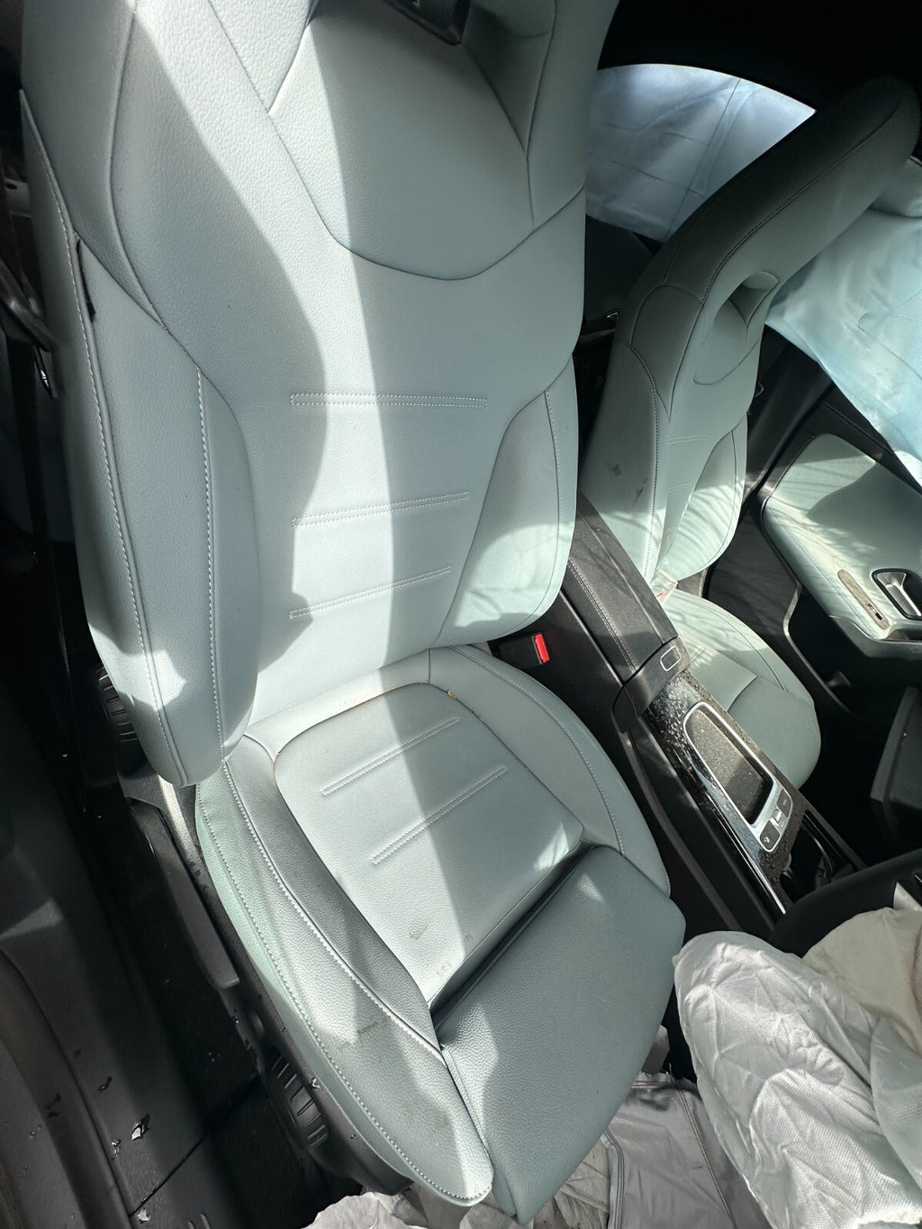2023 MERCEDES CLA C118 OSF DRIVER SIDE FRONT SEAT LEATHER LIGHT BLUE GREEN
