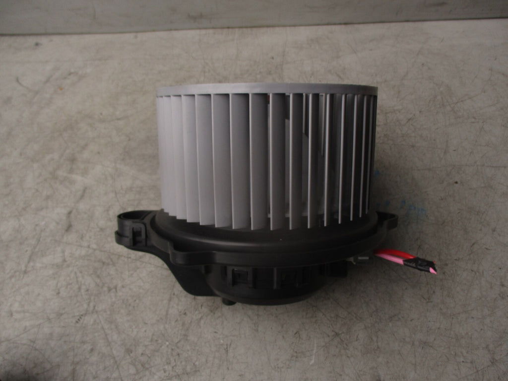 2021 KIA PICANTO MK3 1.0 PETROL HEATER BLOWER MOTOR F00S3B2563