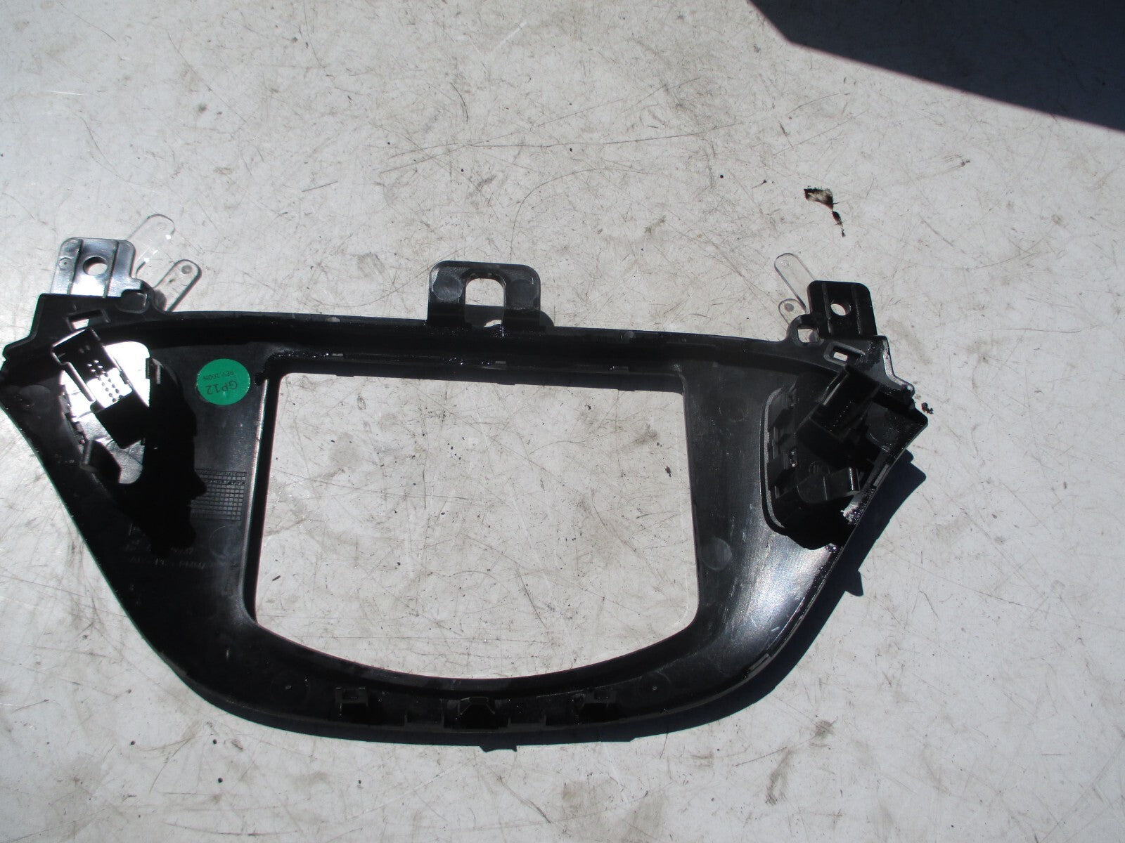 VAUXHALL CORSA E MK4 2016 PLASTIC TRIM SURROUND SWITCH GLOSS BLACK 13471358