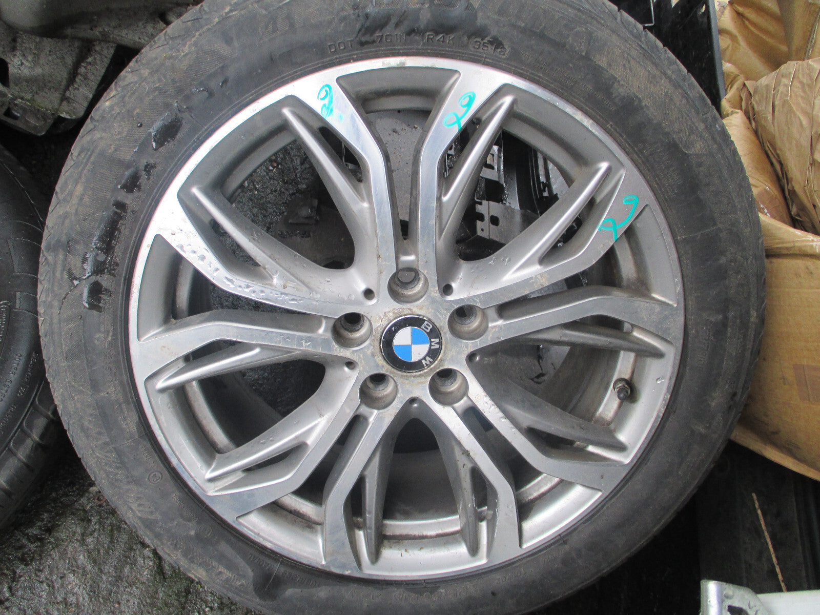 BMW X1 2018 F48 18 INCH ALLOY WHEEL WITH TYRE 225/50R18 6856067 REF 2