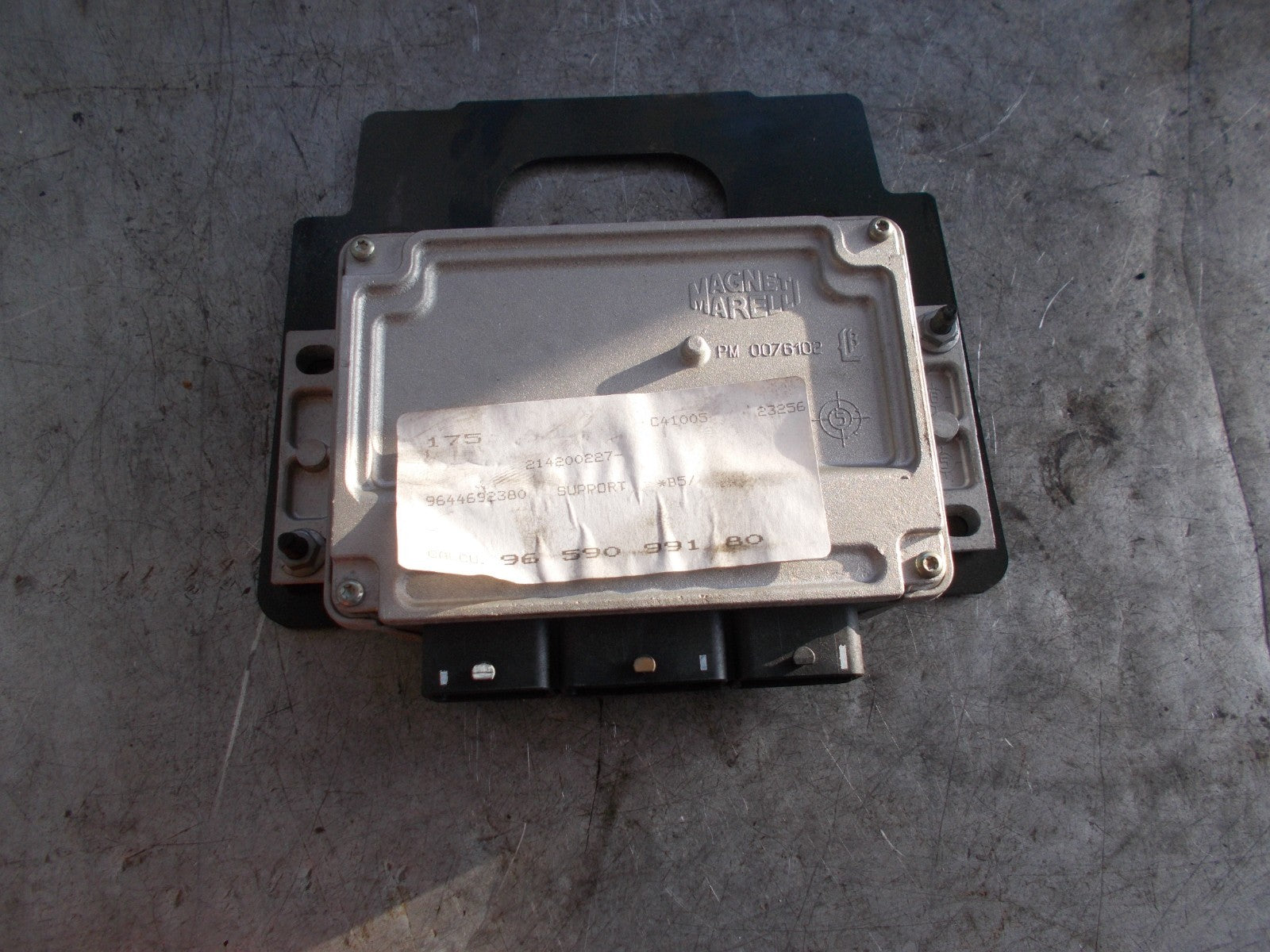 PEUGEOT 307 2000-2007 1.4i (KFW) ENGINE CONTROL UNIT ECU 9659099180