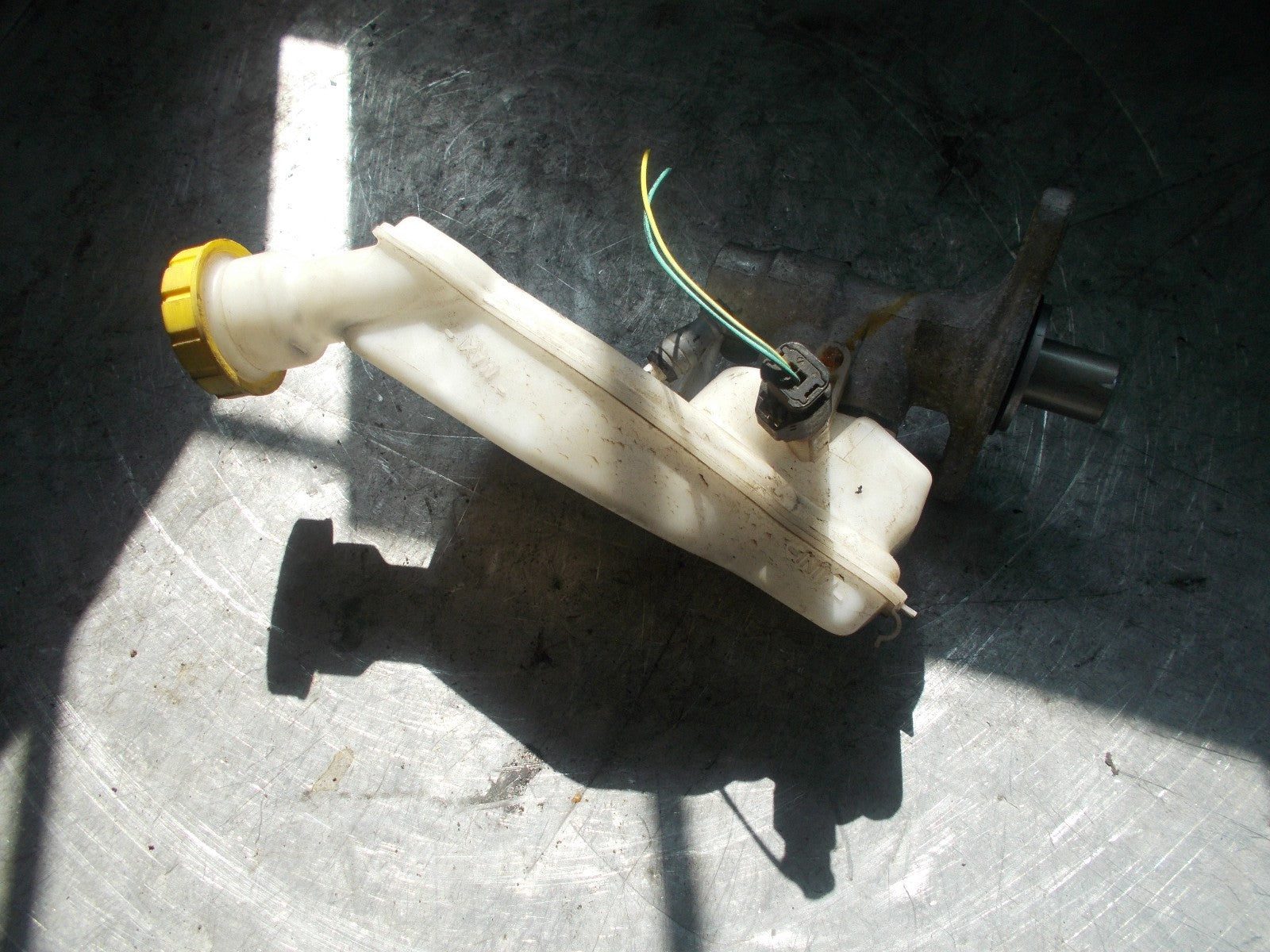 PEUGEOT 208 2016 DIESEL BRAKE MASTER CYLINDER 32069745