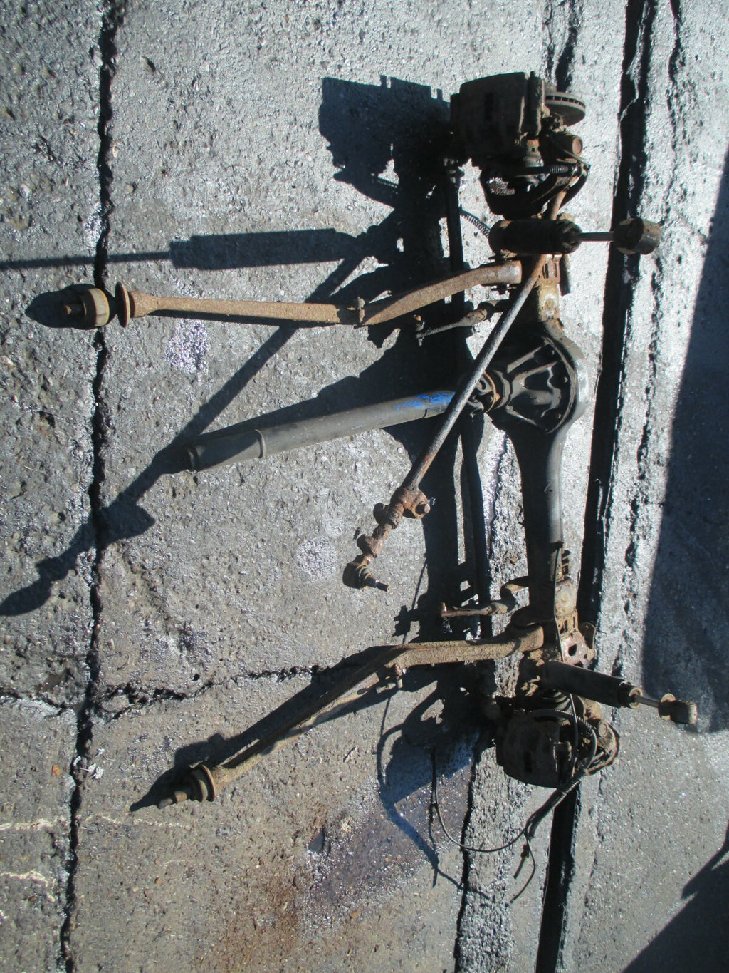 LAND RANGE ROVER 1996 DT136 2.4 DIESEL 134BHP 256T FRONT DIFF AXLE HUB CALIPER