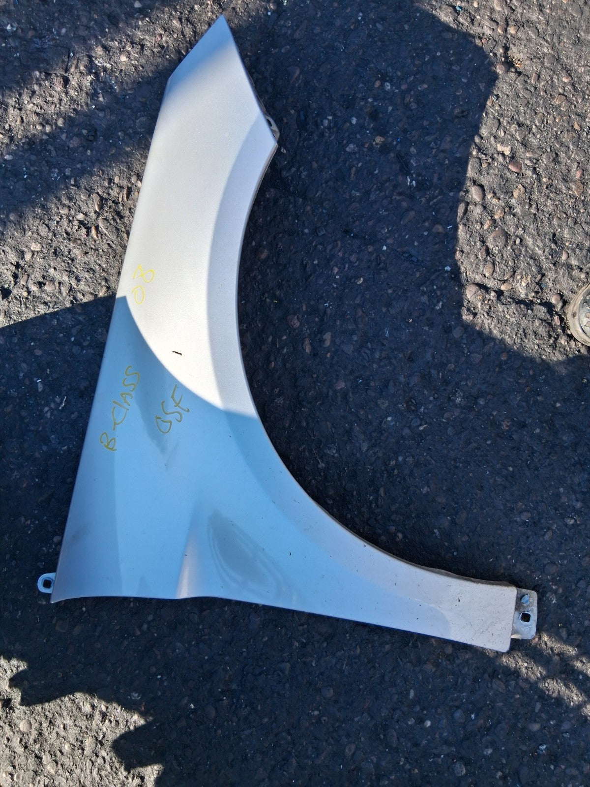 2008 MERCEDES B CLASS W245 OSF DRIVER SIDE FRONT RIGHT WING PANEL SILVER