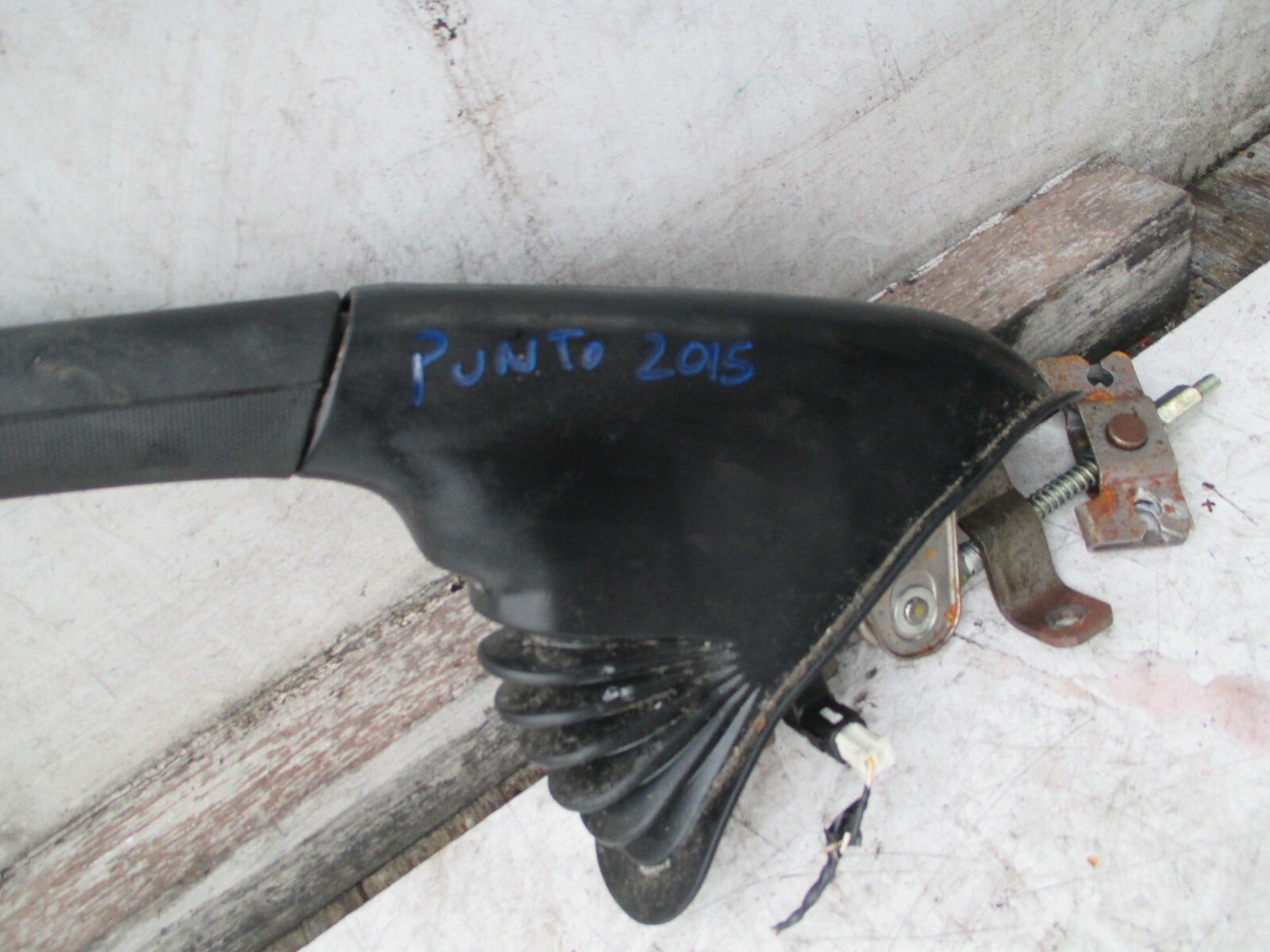 FIAT PUNTO 2015 EVO MK3 MANUAL HANDBRAKE LEVER MECHANISM