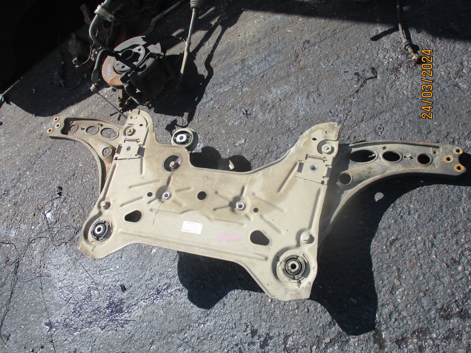 VAUXHALL VIVARO MK2 X82 2017 1.6 DIESEL FRONT SUBFRAME 93459571 544016605R