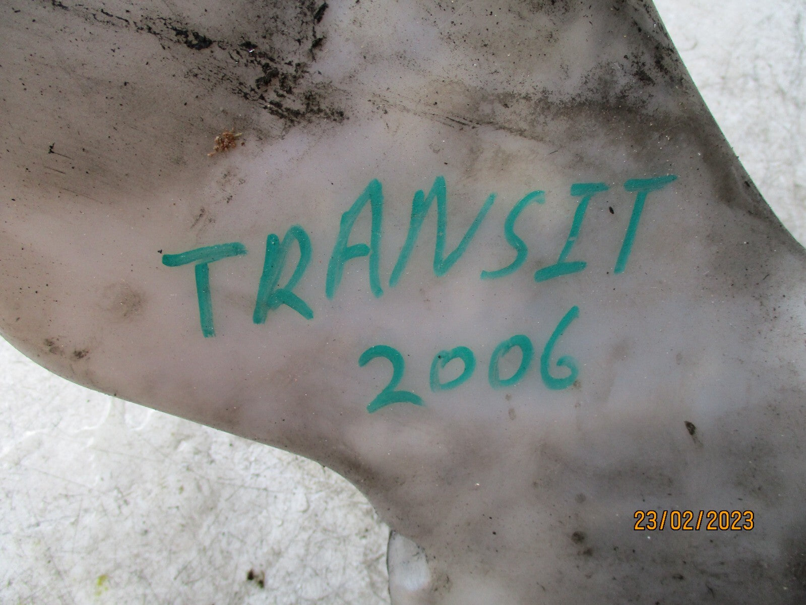 FORD TRANSIT CONNECT 2006 WINDSCREEN WASHER BOTTLE 2T1417618AB