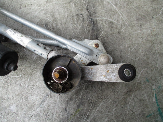 NISSAN MICRA K14 2017 FRONT WIPER MOTOR WITH LINKAGE 288005FF0A