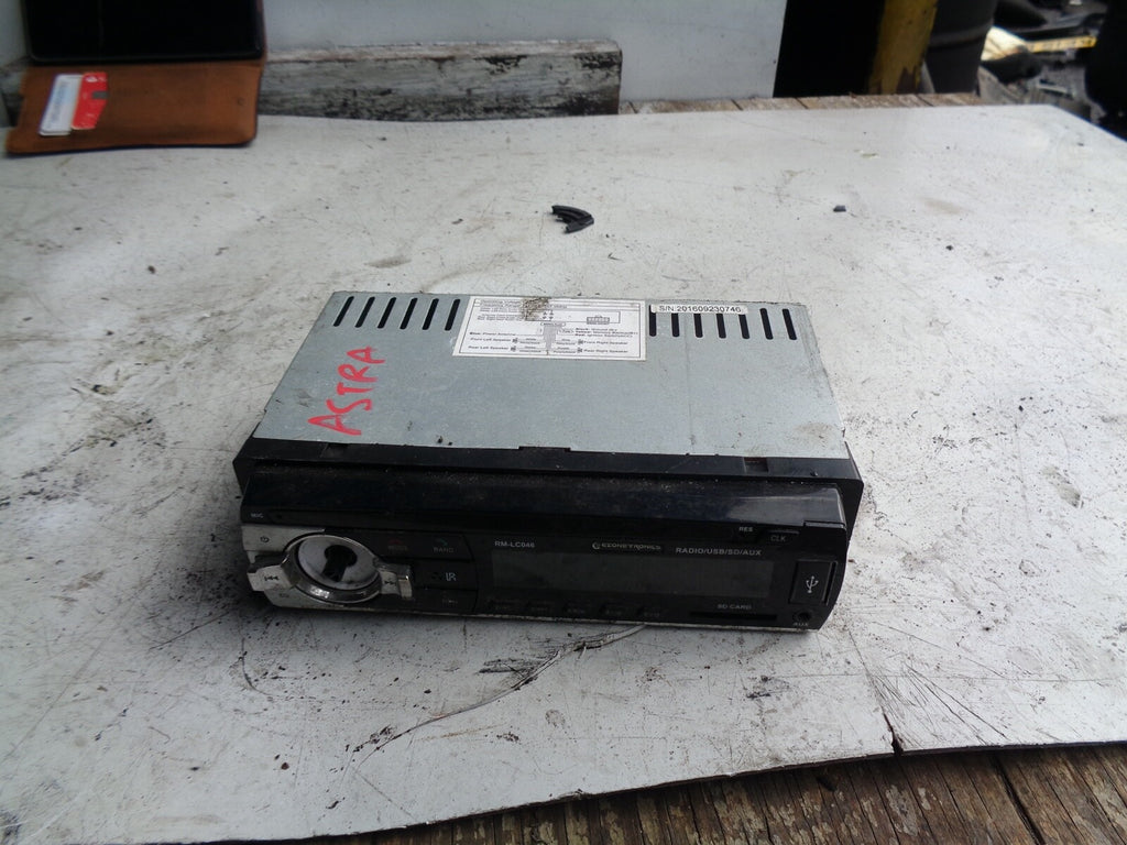 VAUXHALL ASTRA STEREO UNIT