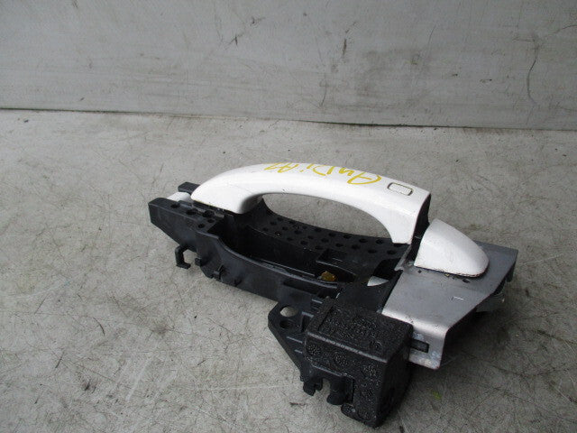 2010 AUDI A1 8X 3 DOOR  DRIVER SIDE DOOR HANDLE
