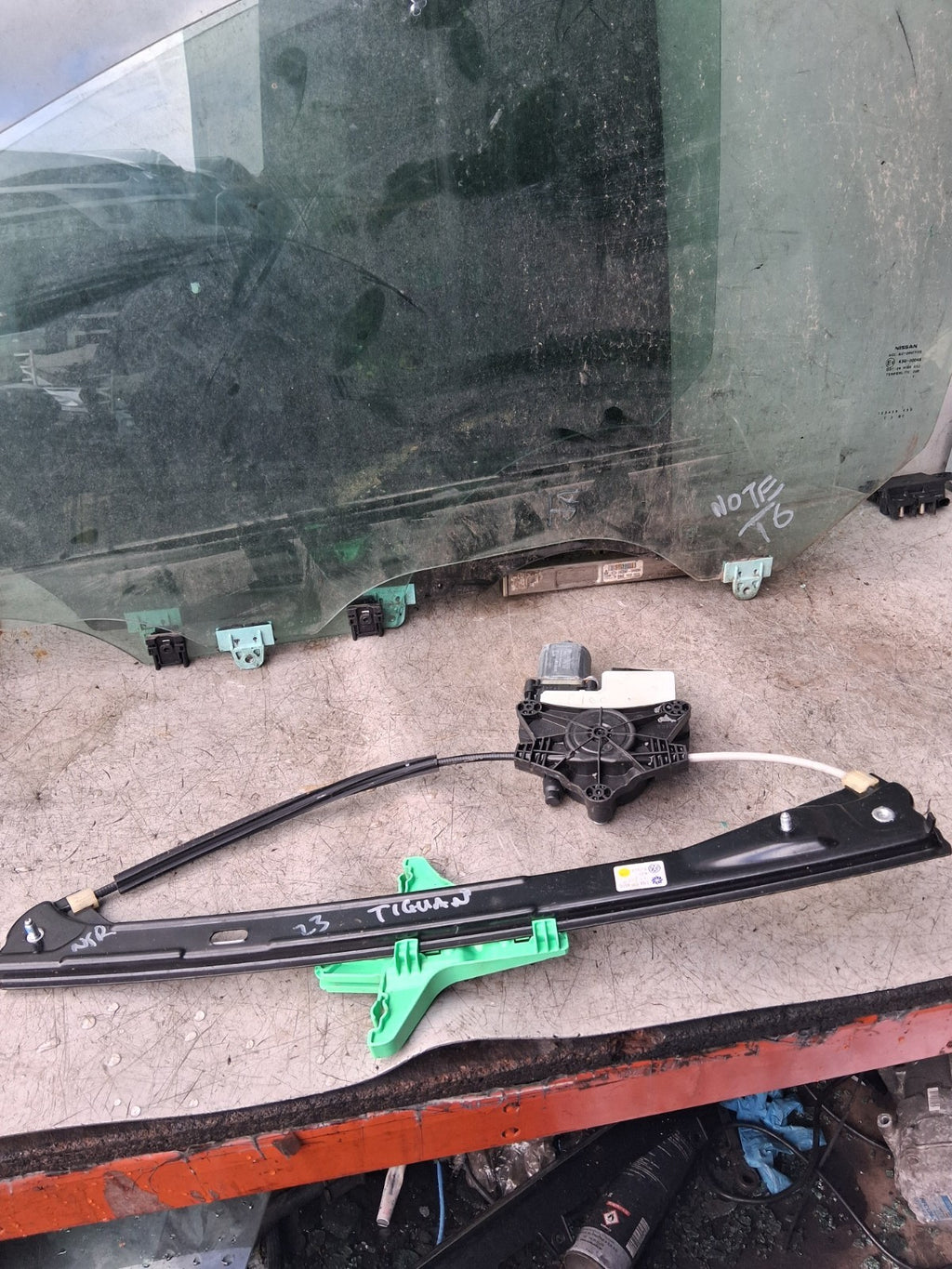 2023 VW VOLKSWAGEN TIGUAN NSR PASSENGER REAR WINDOW MOTOR REGULATOR 5NA839461C