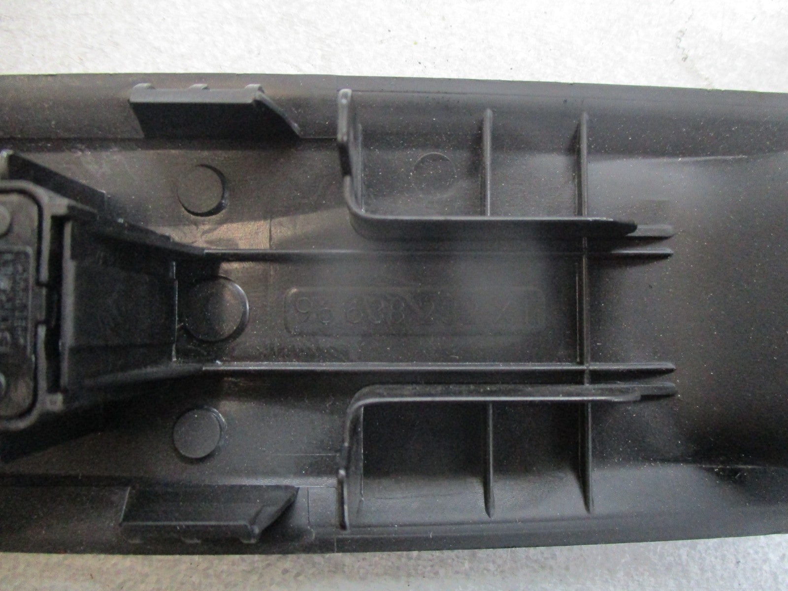 CITROEN DS3 2014 NS PASSENGER SIDE SINGLE ELECTRIC WINDOW SWITCH 96638232XT