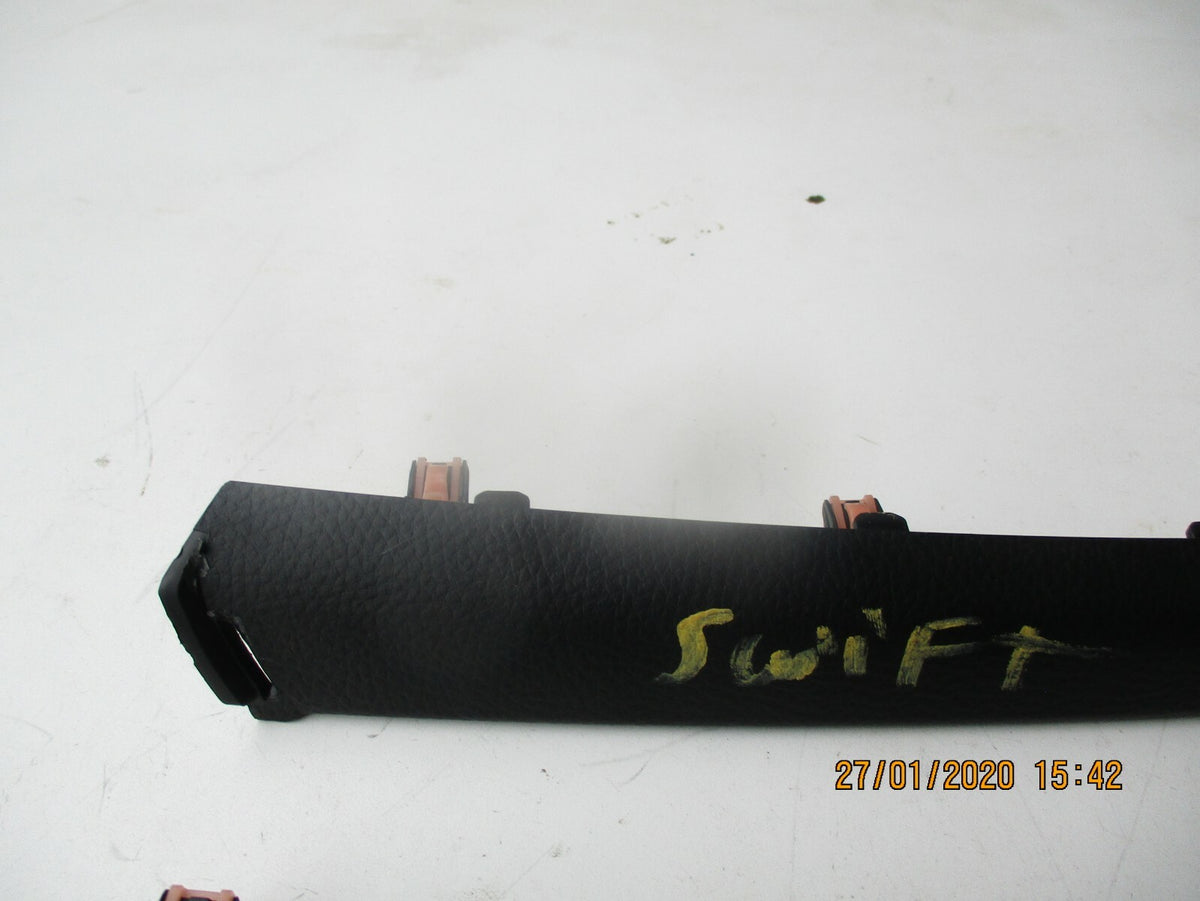SUZUKI SWIFT MK3 2015 2 CENTRE CONSOLE PLASTIC TRIM COVER STRIP 73854-68L0 73853