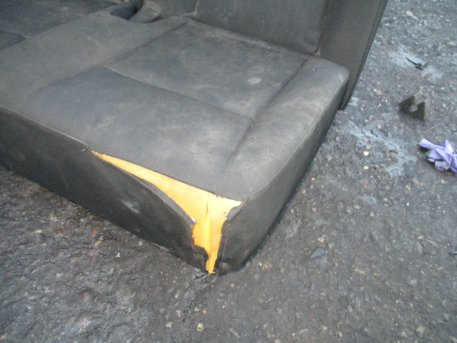 2021 MERCEDES SPRINTER W907 NS PASSENGER SIDE TWIN DOUBLE SEAT SET WITH BASE