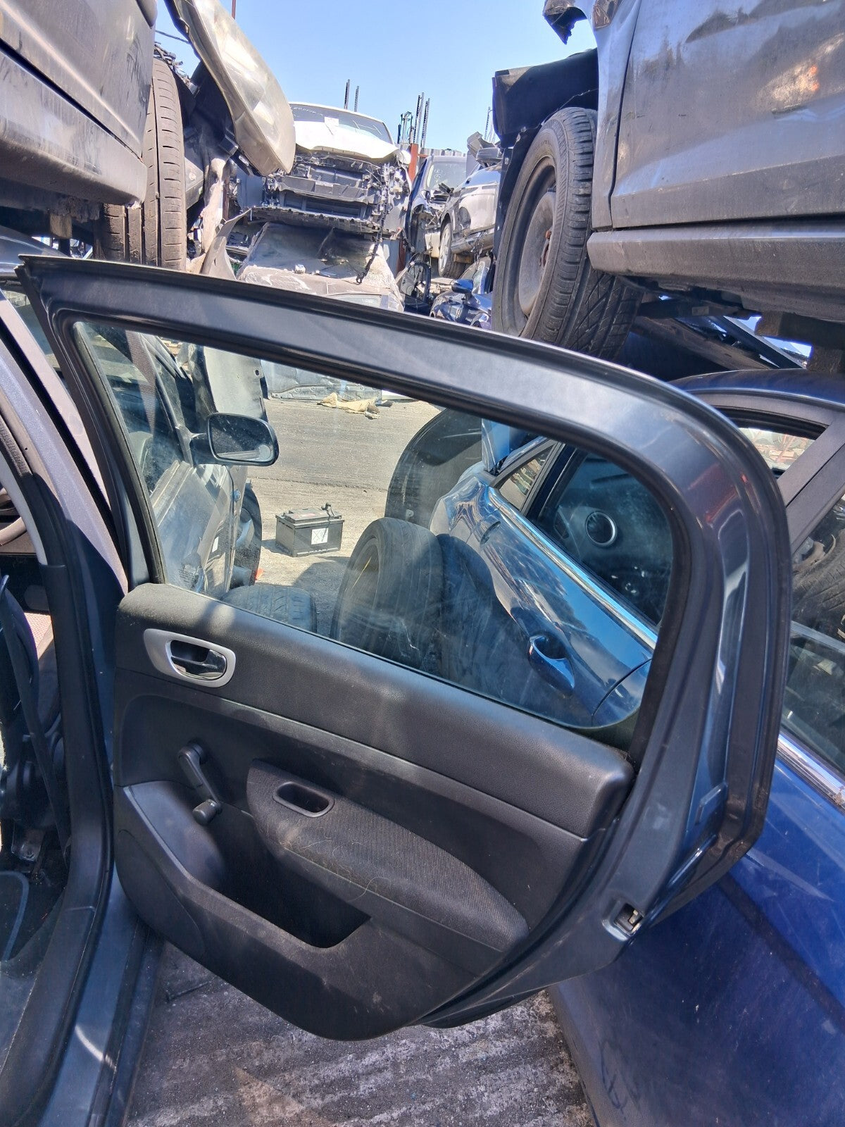 2006 PEUGEOT 307 OSR DRIVER SIDE REAR COMPLETE DOOR IRON GREY METALLIC EZWD