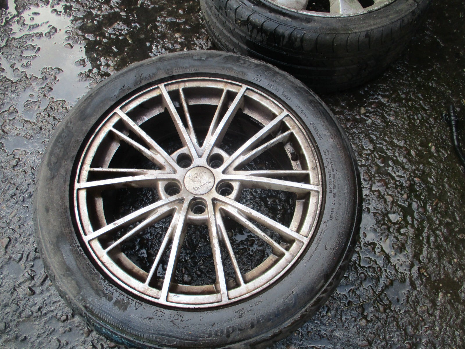 FORD MONDEO MK4 2010 17 INCH ALLOY WHEEL WITH TYRE 225/50R17
