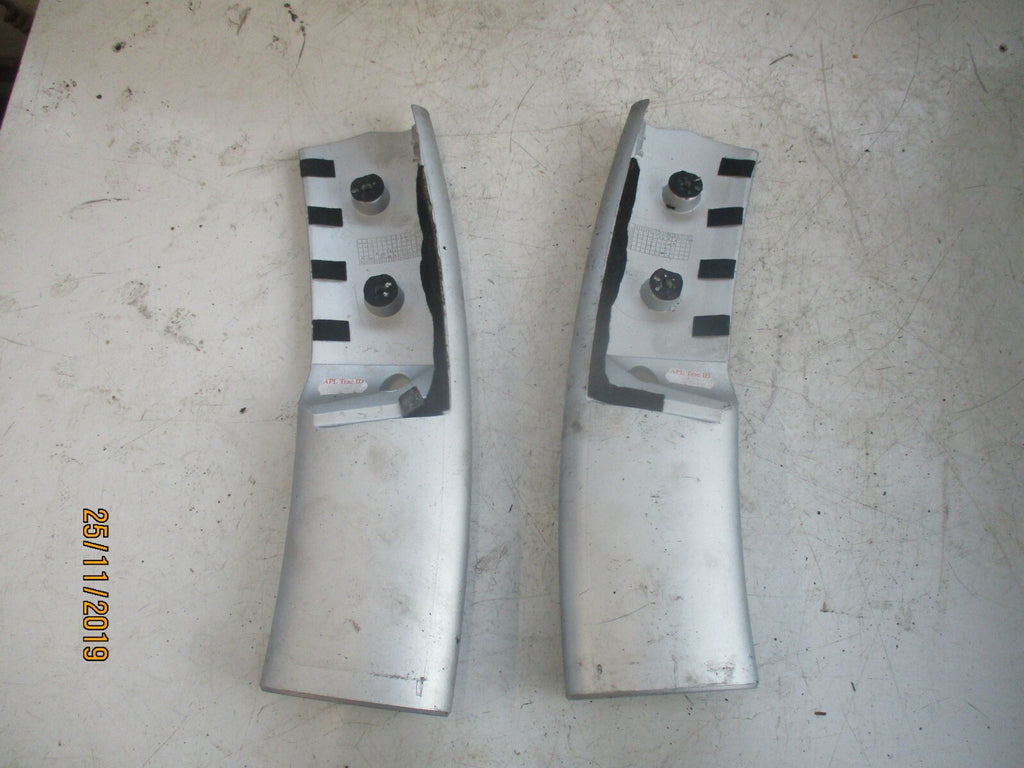 BMW MINI COOPER ONE R50 2004 NS OS PASSENGER DRIVER CONSOLE PLASTIC PILLAR TRIM
