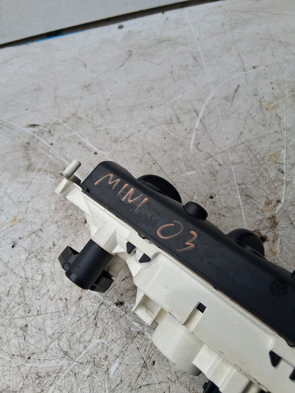 2003 MINI MANUAL HEATER CONTROL PANEL 69432203
