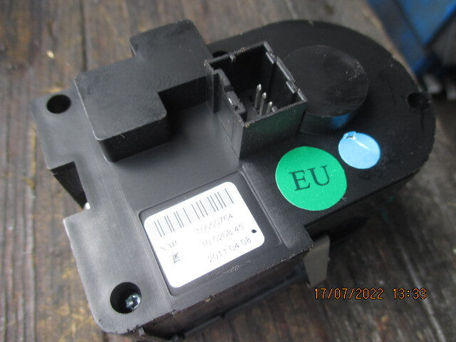 MG MG6 2011 HEADLIGHT FOGLIGHT LAMP SWITCH 10050764