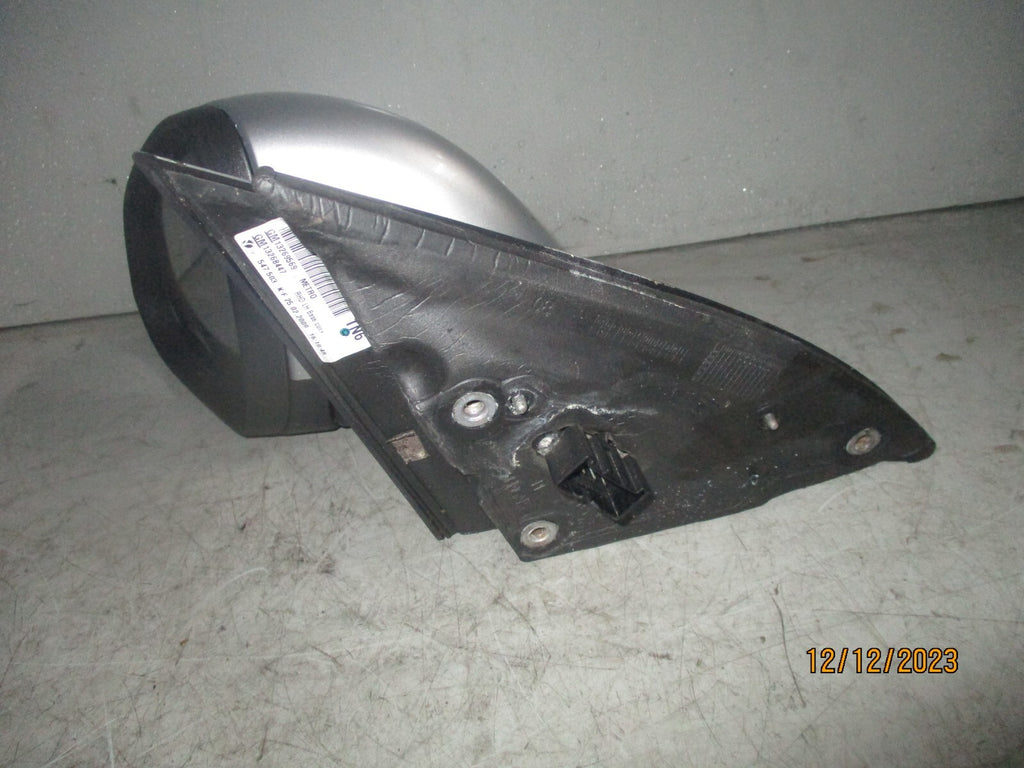 VAUXHALL INSIGNIA 2011 NSF PASSENGER SIDE FRONT WING MIRROR SILVER