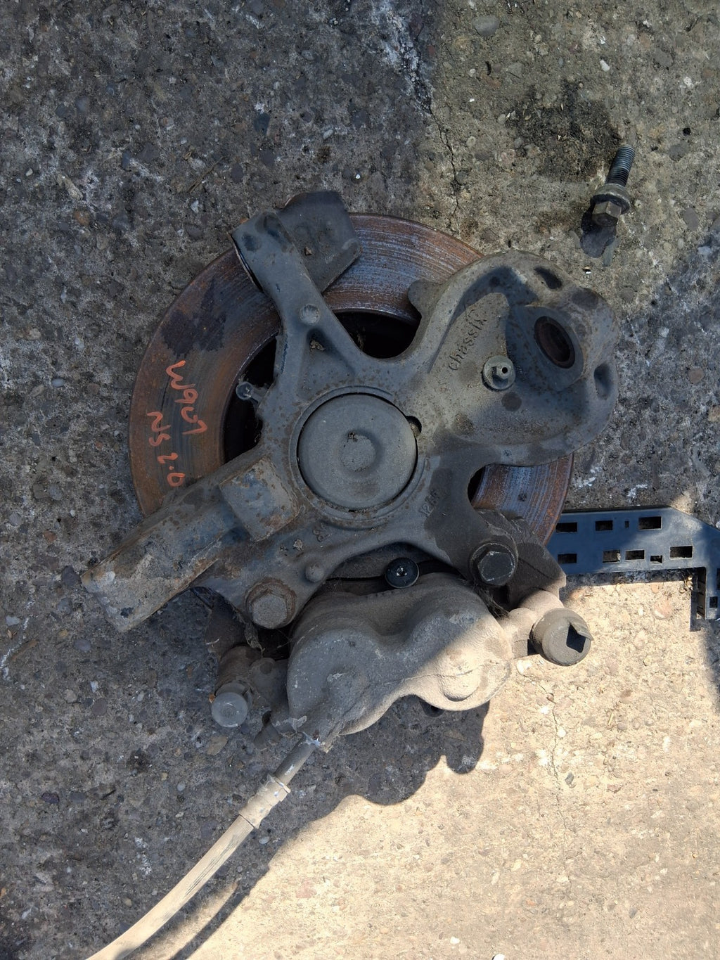 2018 MERCEDES BENZ SPRINTER W907 NSF PASSENGER FRONT LEFT HUB BRAKE CALIPER