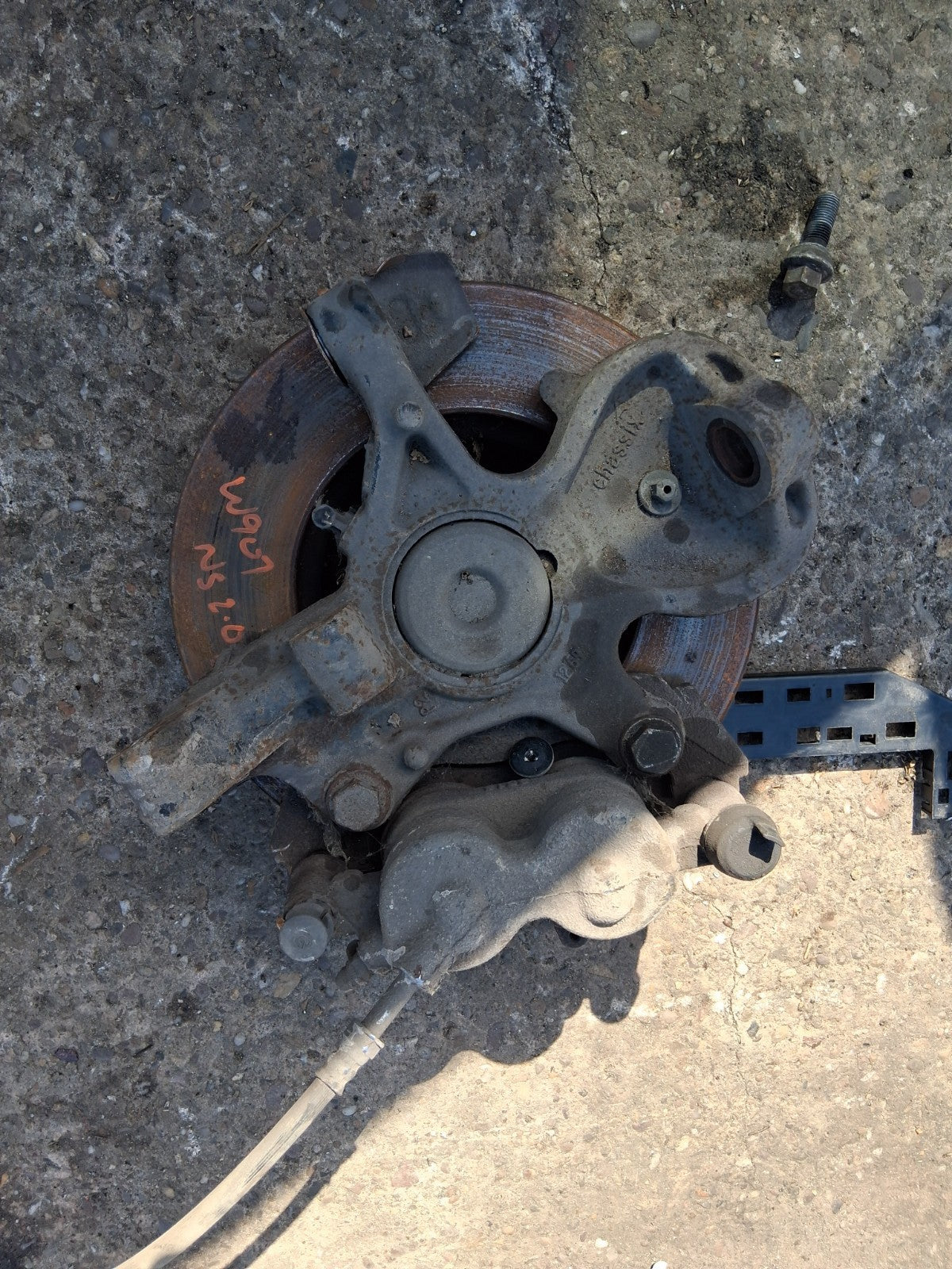2018 MERCEDES BENZ SPRINTER W907 NSF PASSENGER FRONT LEFT HUB BRAKE CALIPER