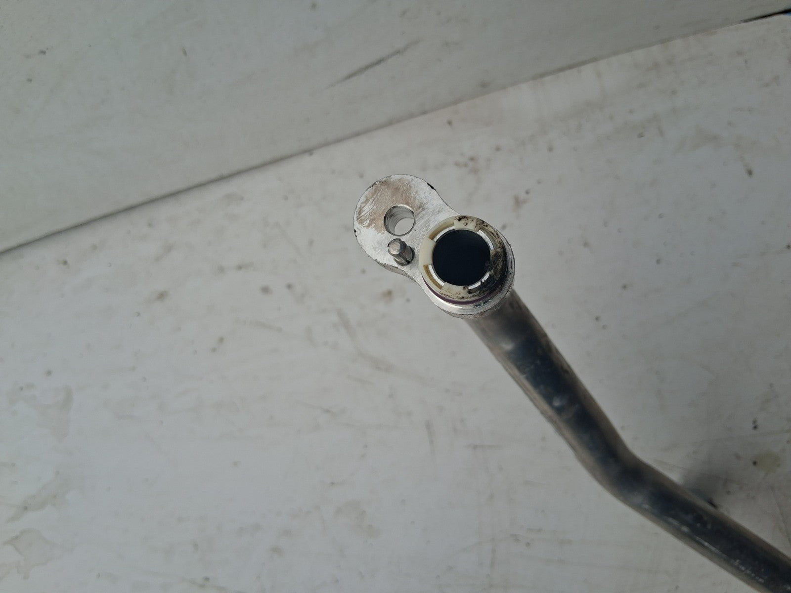 2024 BMW 2 SERIES AIR CON HOSE PIPE 683295004