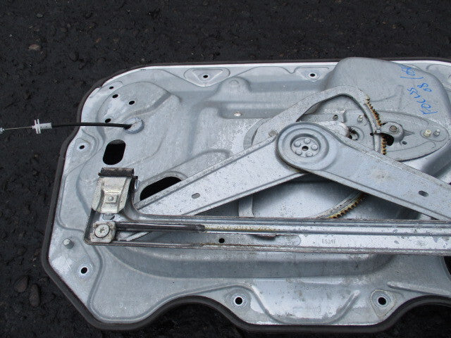 2009 FORD FIESTA MK7 OSF DRIVER SIDE WINDOW REGULATOR MOTOR 7M5T14B533C
