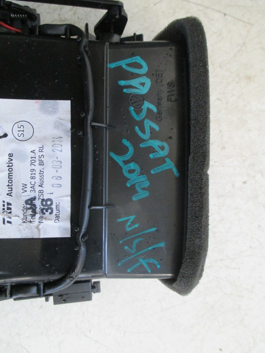 VOLKSWAGEN PASSAT B7 2014 NSF FRONT PASSENGER SIDE AIR VENT 3AC819701A