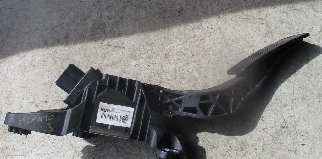 2022 KIA PACANTO NSR ACCELERATOR THROTTLE PEDAL 00136810