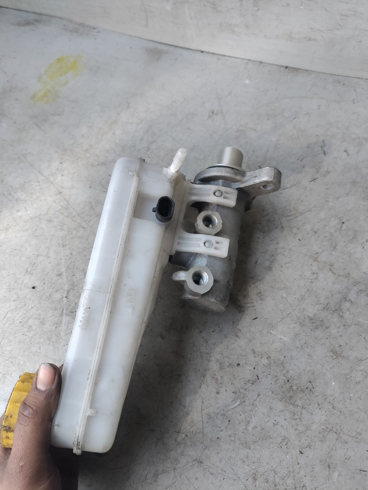2023 VAUXHALL MOVANO C MK3 2.2 DIESEL MASTER CYLINDER 0204255096