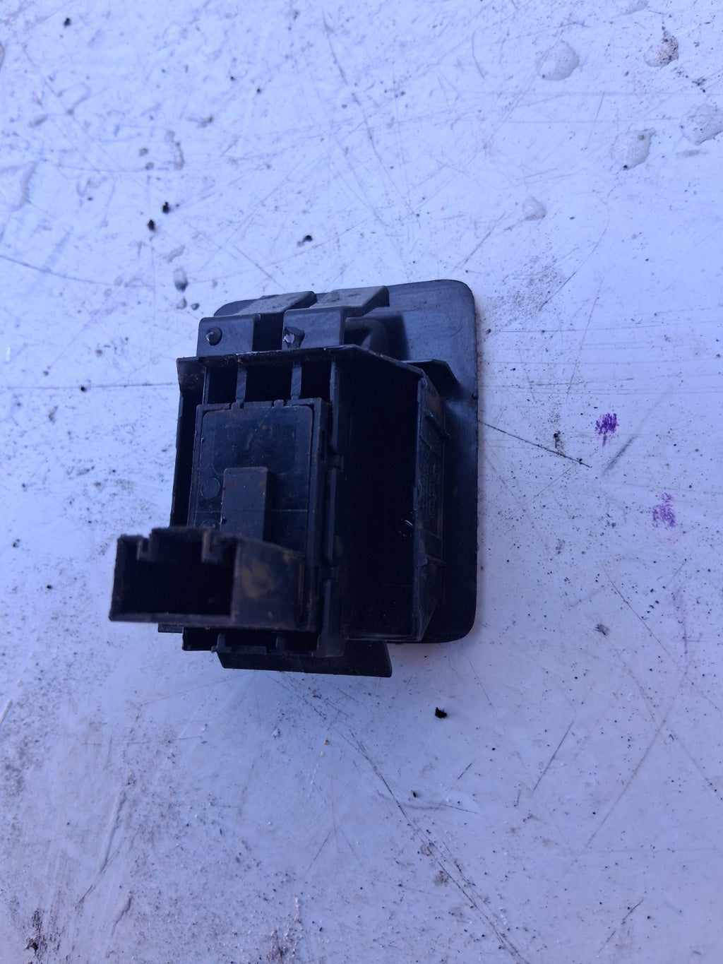 2011 VOLKSWAGEN SCIROCCO MK3 NSF PASSENGER FRONT LEFT WINDOW SWITCH 1K8959851A