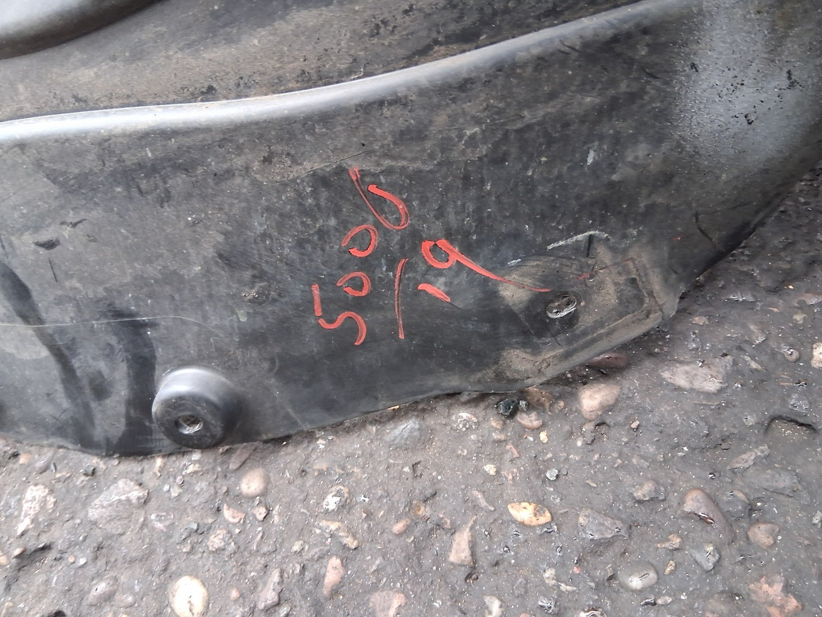 2019 PEUGEOT 5008 MK2 OSF DRIVER SIDE FRONT RIGHT INNER WHEEL ARCH LINER