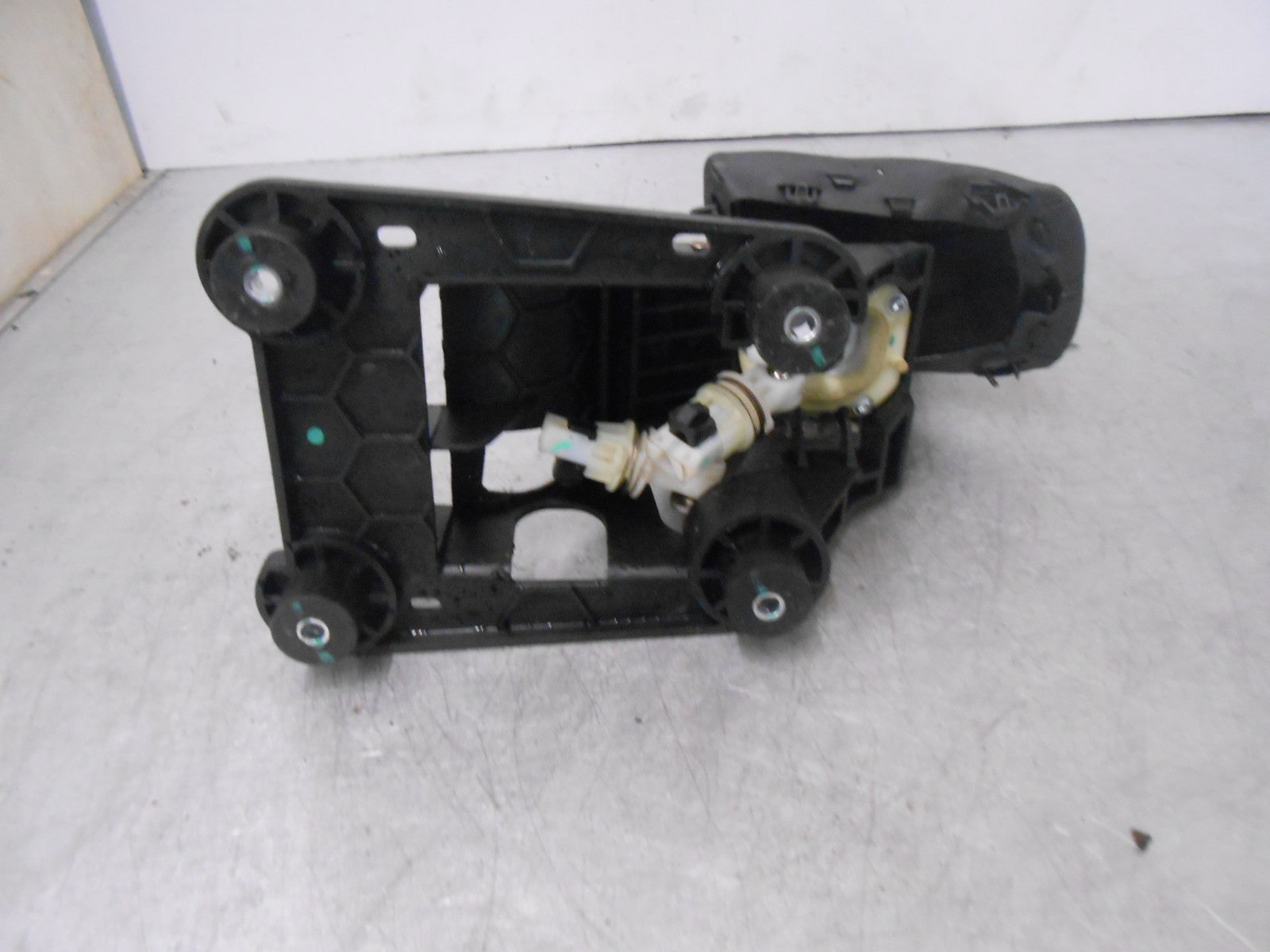 PEUGEOT 208 2016 5 SPEED MANUAL GEARSTICK GEAR STICK ASSEMBLY 9808161480