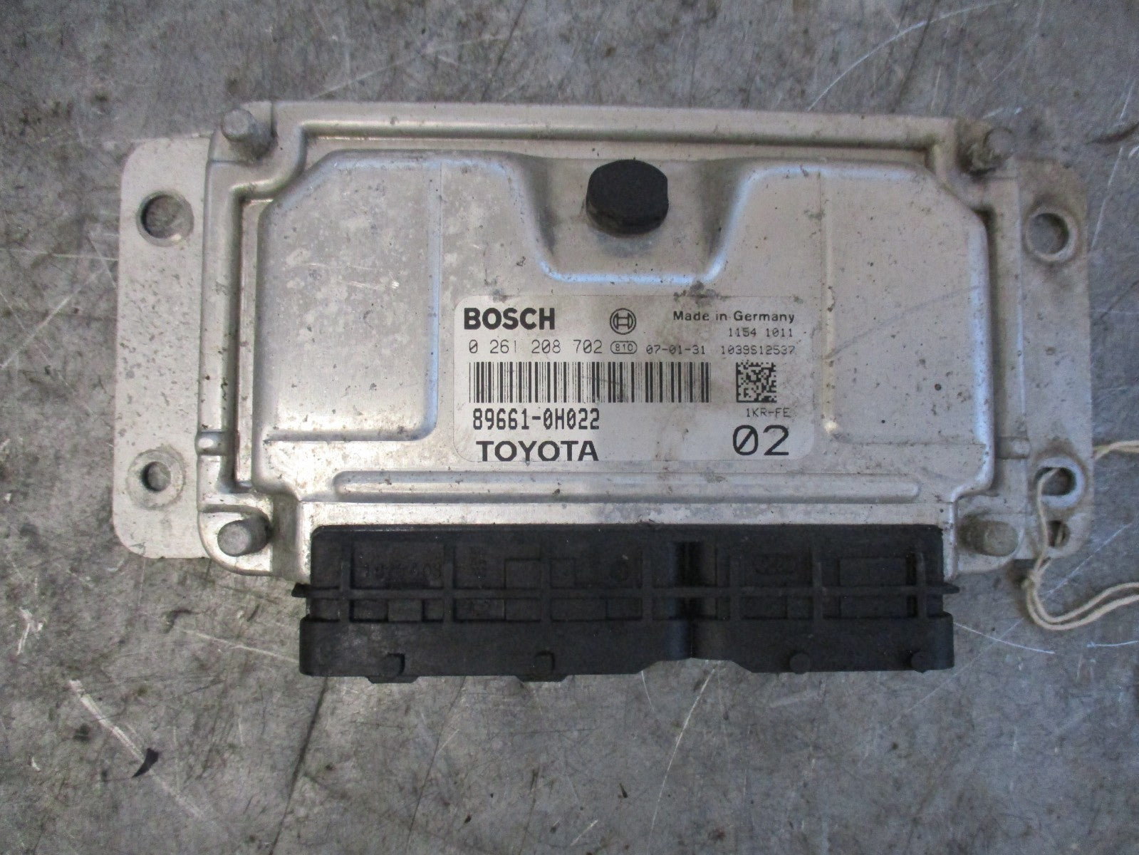 TOYOTA AYGO AB10 MK1 1.0 ENGINE CONTROL UNIT ECU MODULE 896610H022