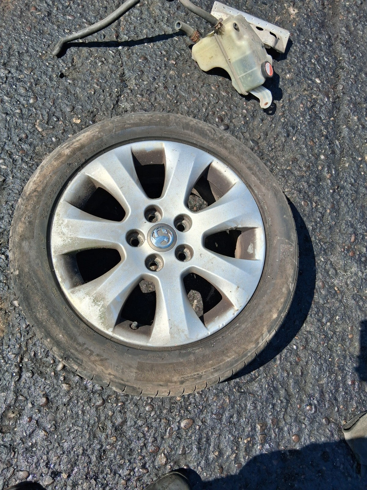 VAUXHALL INSIGNIA A MK1 2015 17 INCH ALLOY WHEEL WITH TYRE 225/55R17