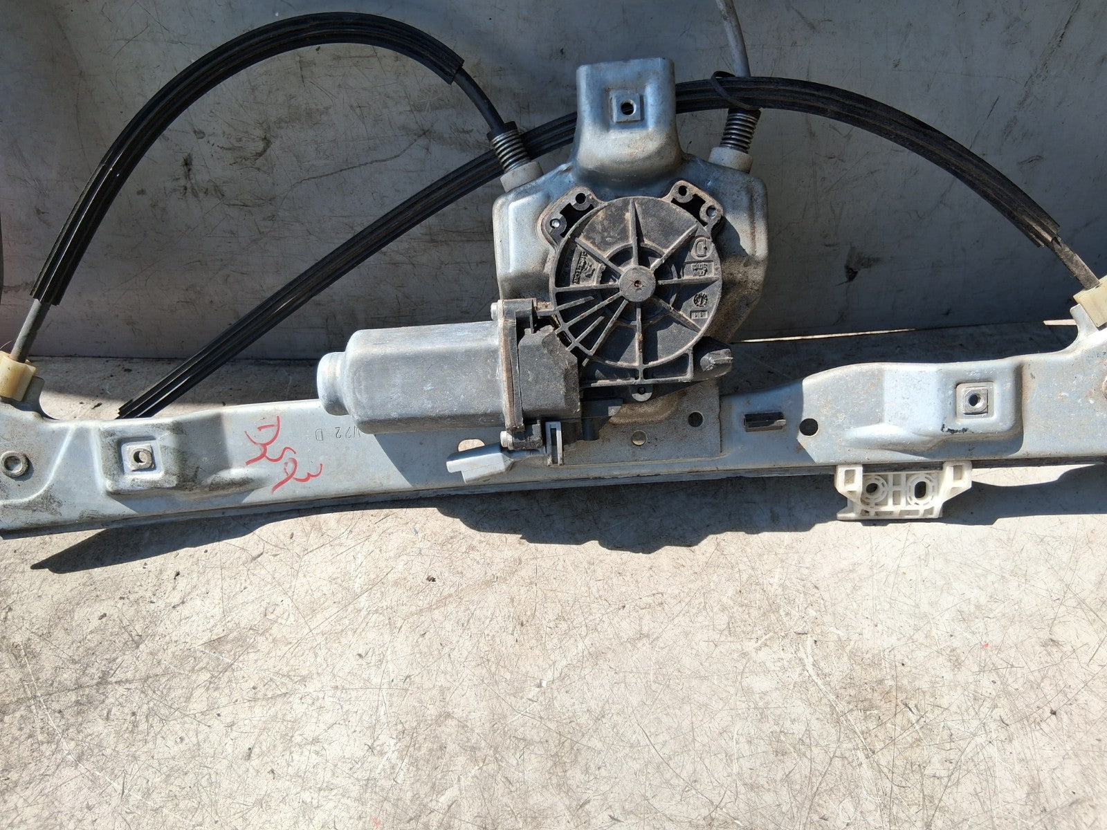 2014 CITROEN DS3 NSF PASSENGER SIDE FRONT LEFT WINDOW MOTOR & REGULATOR