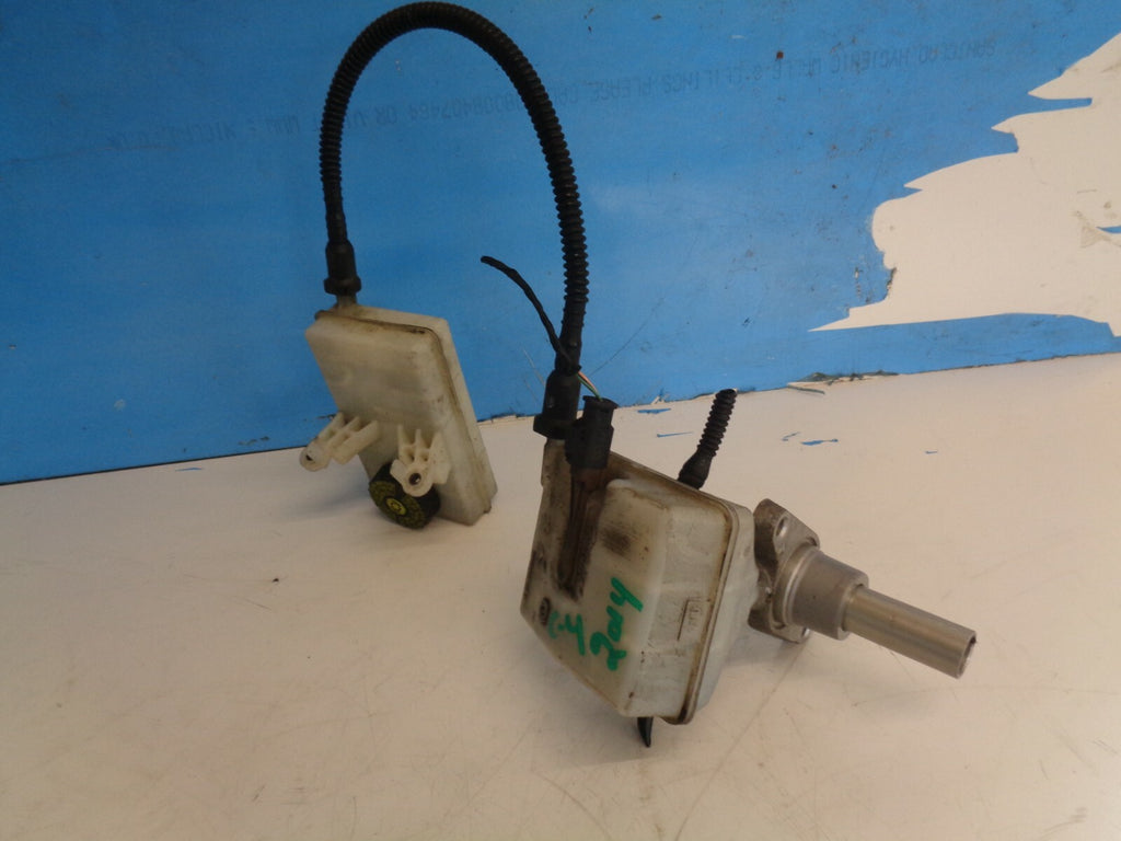 CITROEN C4 2014 GRAND PICASSO BRAKE  MASTER CYLINDER WITH RESERVOIR 9654002180